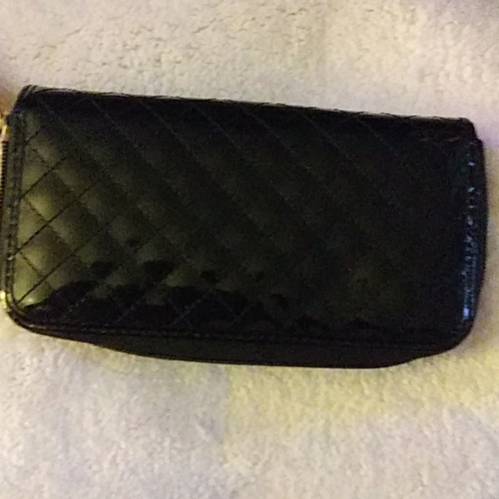 Hello Kitty Wallet - Picture 3 of 6